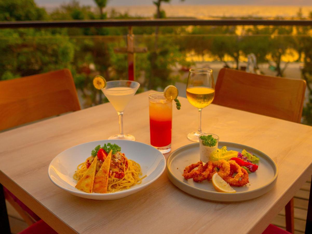 Hotel Royal Regantris Trawangan Gili Trawangan Esterno foto